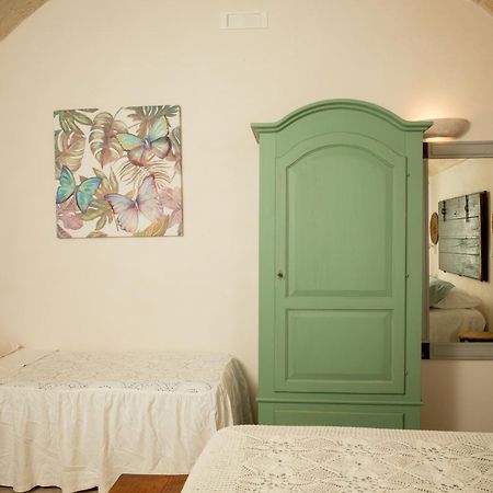 I Trulli Del Tupparello Bed and Breakfast Fasano Exteriör bild