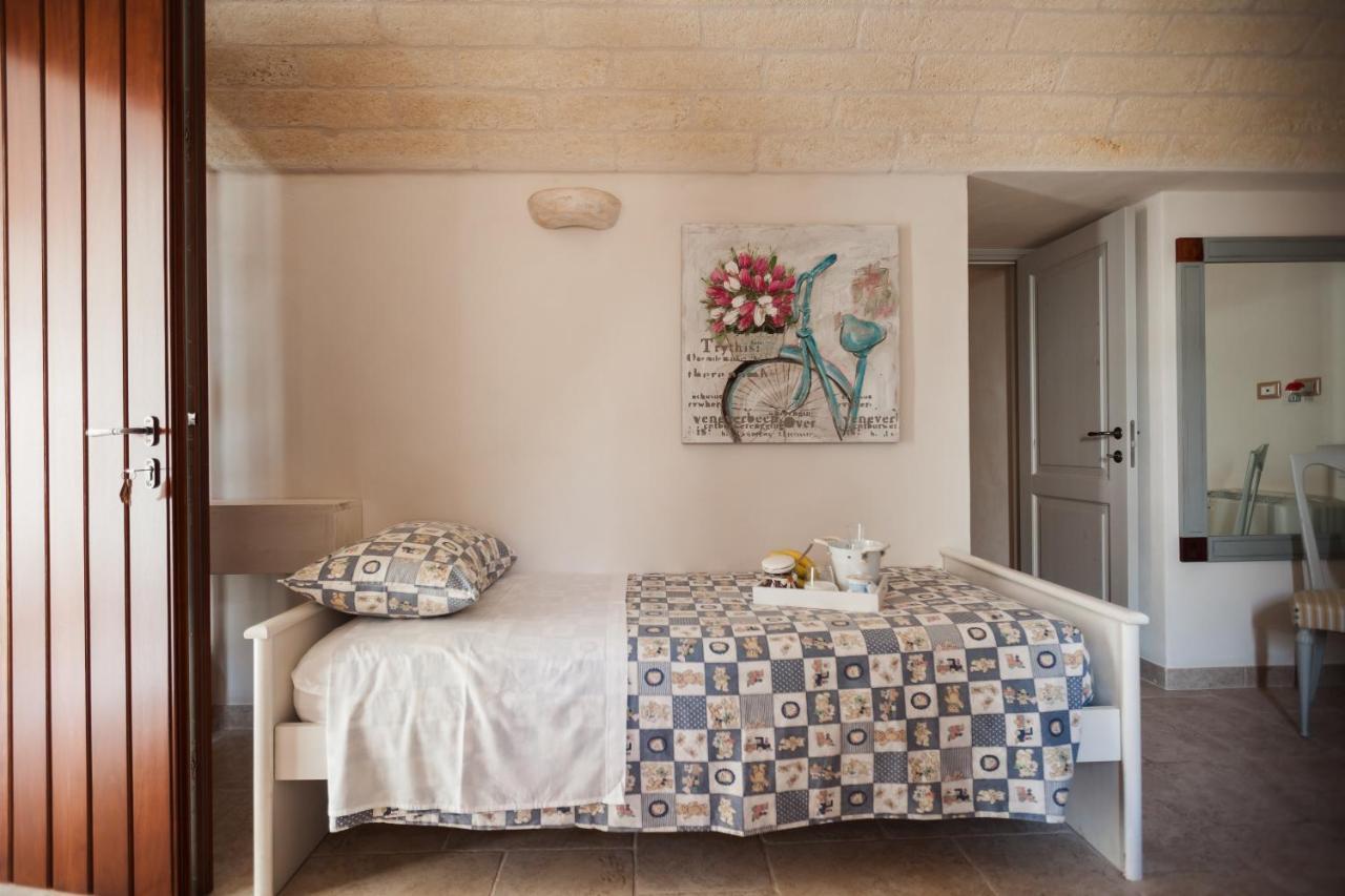 I Trulli Del Tupparello Bed and Breakfast Fasano Exteriör bild